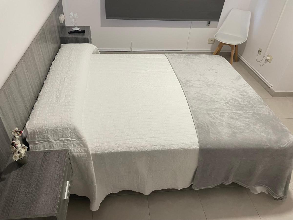 Apartamentos Demar Luis Casais О Грове Екстериор снимка