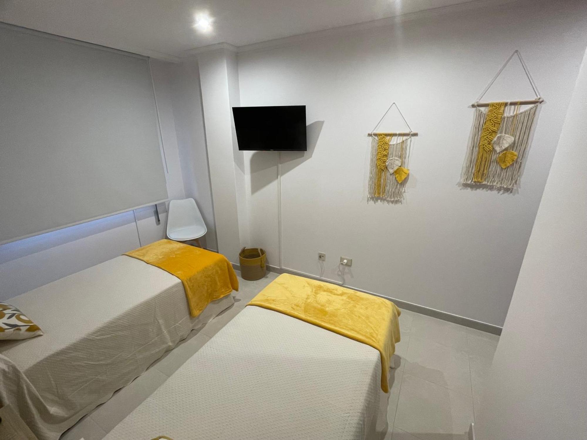 Apartamentos Demar Luis Casais О Грове Екстериор снимка