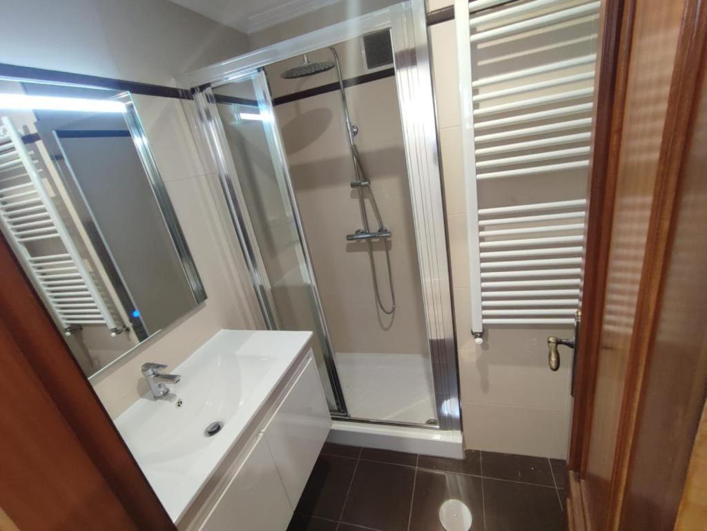 Apartamentos Demar Luis Casais О Грове Стая снимка