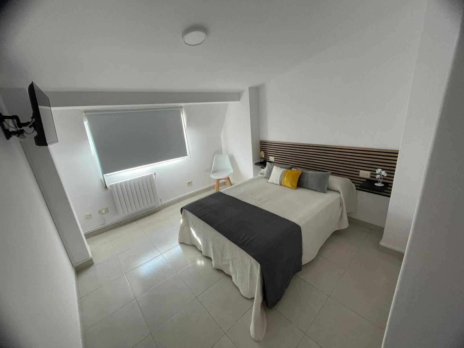 Apartamentos Demar Luis Casais О Грове Стая снимка