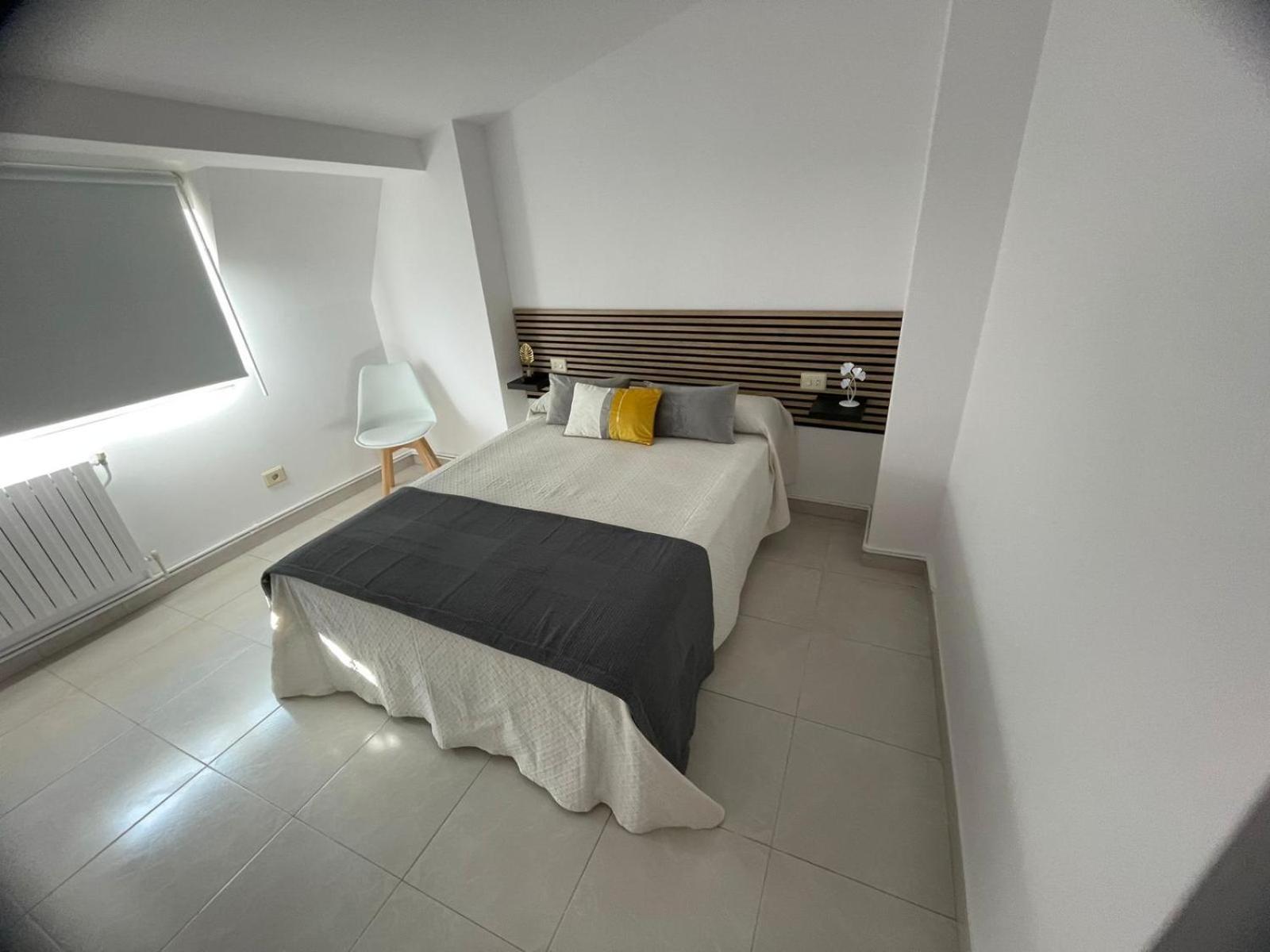 Apartamentos Demar Luis Casais О Грове Стая снимка